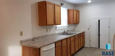 300 4th St, Jasper, MN 56144 photo 9