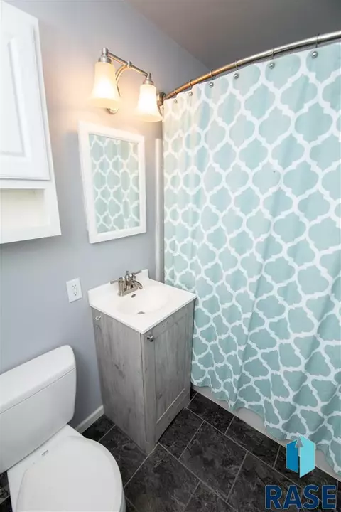 1200 S Tabbert Cir, Sioux Falls, SD 57103 photo 12