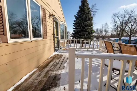 1200 S Tabbert Cir, Sioux Falls, SD 57103 photo 15