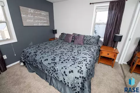1200 S Tabbert Cir, Sioux Falls, SD 57103 photo 10