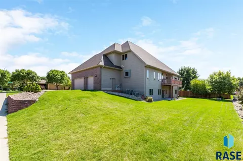 205 E Pinehurst Dr, Sioux Falls, SD 57108 photo 16