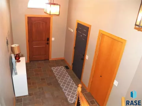 Undisclosed, Sioux Falls, SD 57108 photo 3