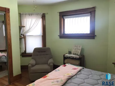 220 E 7th St, Freeman, SD 57029 photo 29