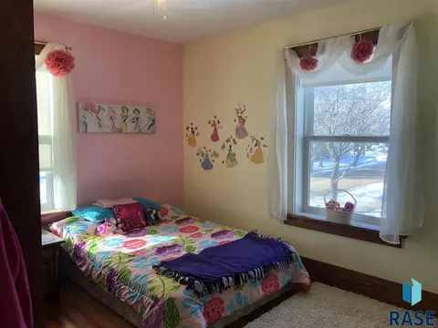 220 E 7th St, Freeman, SD 57029 photo 32
