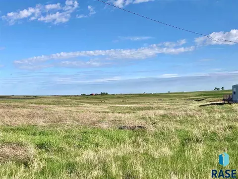 18703 Knutson Rd, Newell, SD 57760 photo 3