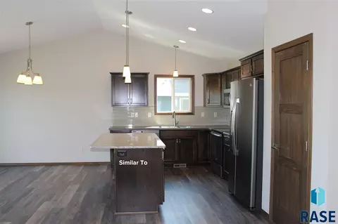 6200 S Dublin Ave, Sioux Falls, SD 57106 photo 7