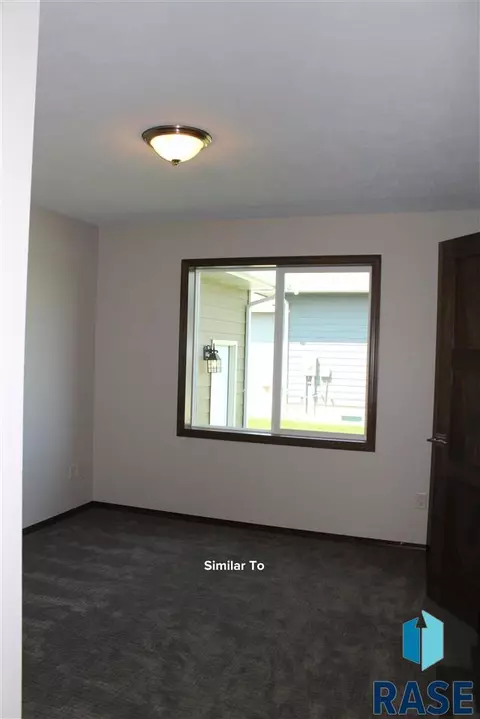 6200 S Dublin Ave, Sioux Falls, SD 57106 photo 11