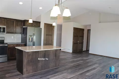 6200 S Dublin Ave, Sioux Falls, SD 57106 photo 8