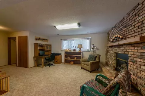 1601 E Cedar St, Brandon, SD 57005 photo 17
