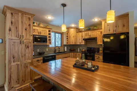 1601 E Cedar St, Brandon, SD 57005 photo 9