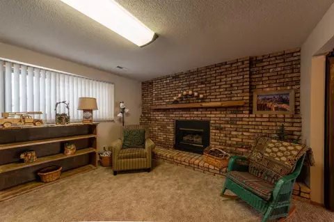 1601 E Cedar St, Brandon, SD 57005 photo 16