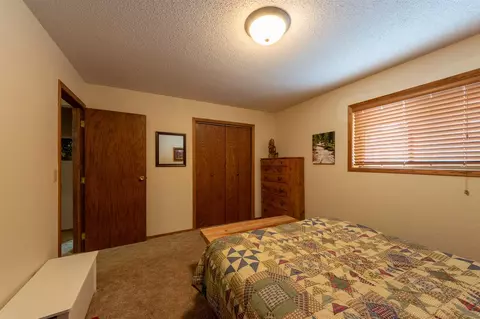 1601 E Cedar St, Brandon, SD 57005 photo 21