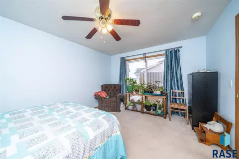 3705 Mission St, Sioux Falls, SD 57103 photo 14
