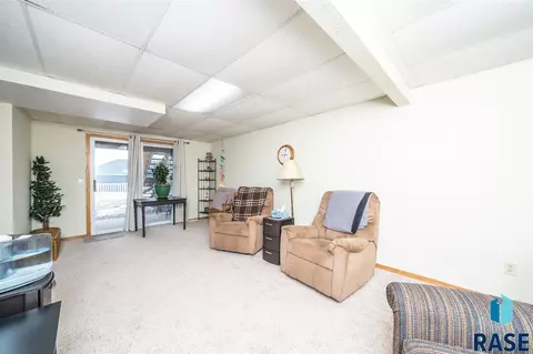 3705 Mission St, Sioux Falls, SD 57103 photo 17