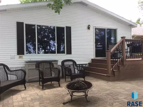 2692 Edgewater Drive Dr, Gary, SD 57237 photo 7