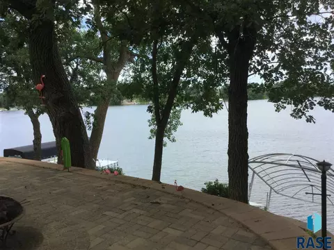 2692 Edgewater Drive Dr, Gary, SD 57237 photo 8