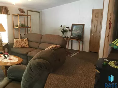 2692 Edgewater Drive Dr, Gary, SD 57237 photo 15