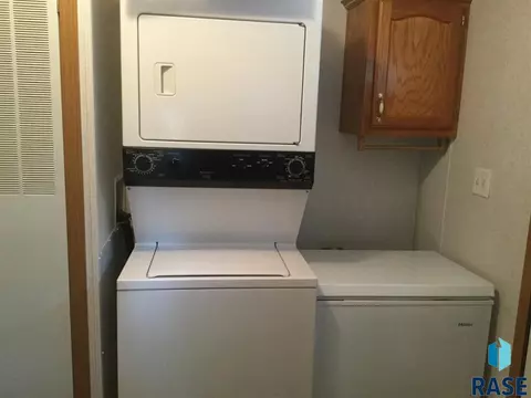 2692 Edgewater Drive Dr, Gary, SD 57237 photo 12