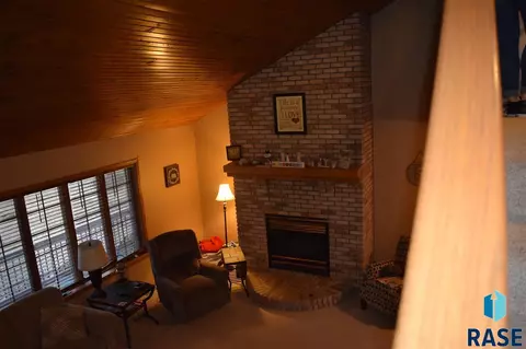 412 Cedar Ct, Madison, SD 57042 photo 26