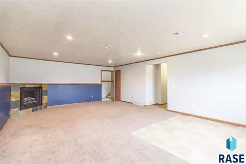 6801 W 61st St, Sioux Falls, SD 57106 photo 8