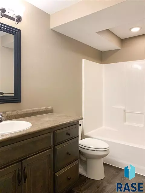 204 W 12th St, Dell Rapids, SD 57022 photo 26