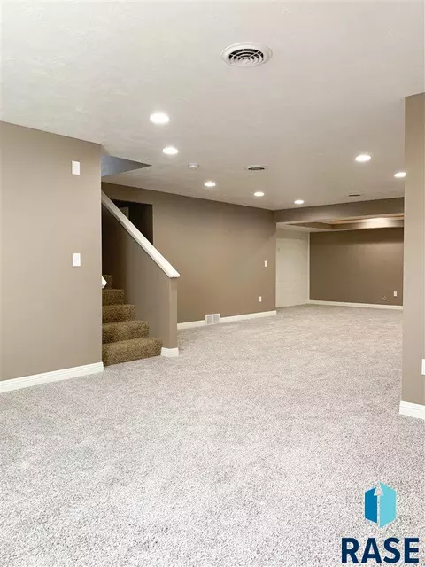 204 W 12th St, Dell Rapids, SD 57022 photo 25