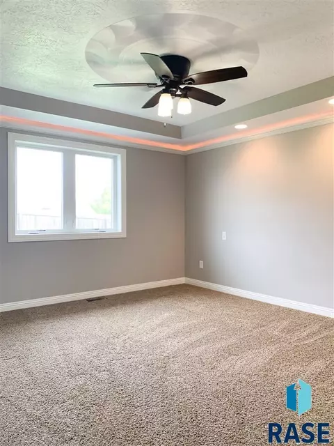 204 W 12th St, Dell Rapids, SD 57022 photo 16