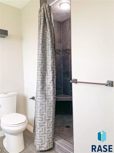 204 W 12th St, Dell Rapids, SD 57022 photo 20