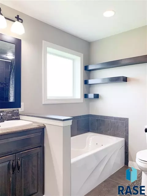 204 W 12th St, Dell Rapids, SD 57022 photo 19