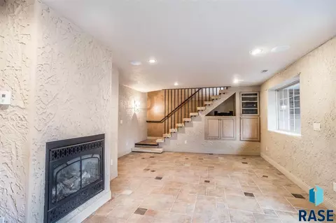 2116 S Phillips Ave, Sioux Falls, SD 57105 photo 20