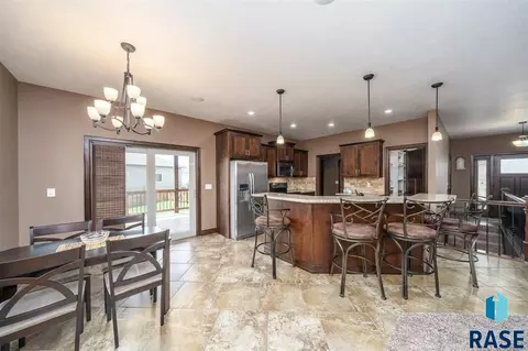 2017 S Firefly Dr, Sioux Falls, SD 57110 photo 13