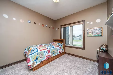 2017 S Firefly Dr, Sioux Falls, SD 57110 photo 23