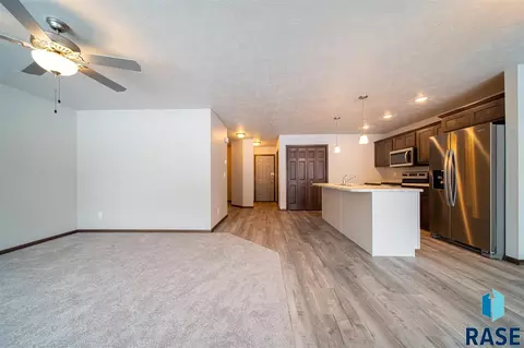 6542 W 6th Pl, Sioux Falls, SD 57107 photo 12