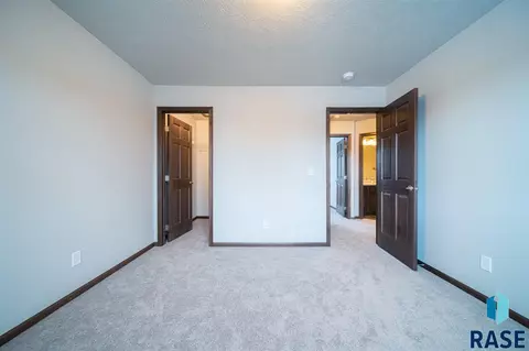 6542 W 6th Pl, Sioux Falls, SD 57107 photo 21