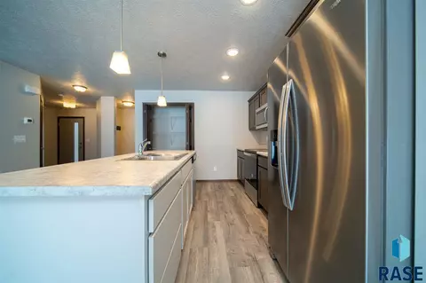 6542 W 6th Pl, Sioux Falls, SD 57107 photo 8