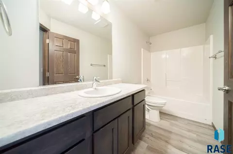 6542 W 6th Pl, Sioux Falls, SD 57107 photo 18