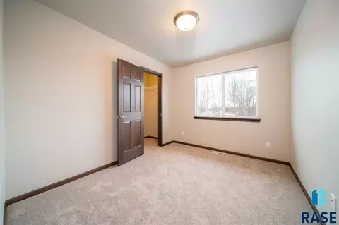6542 W 6th Pl, Sioux Falls, SD 57107 photo 24