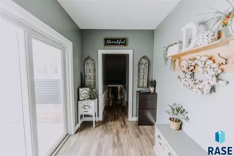 2507 Anthony Ave, Mitchell, SD 57301 photo 22