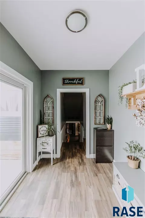 2507 Anthony Ave, Mitchell, SD 57301 photo 23