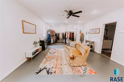 2507 Anthony Ave, Mitchell, SD 57301 photo 33