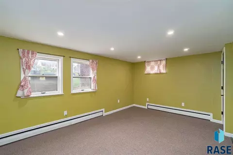 2309 E 19th St, Sioux Falls, SD 57103 photo 15