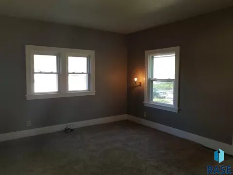 Undisclosed, Sioux Falls, SD 57104 photo 6