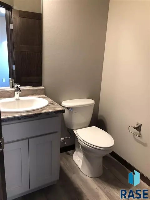 6600 W 6th Pl, Sioux Falls, SD 57107 photo 14