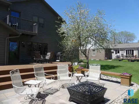 1616 E Rushmore Dr, Brandon, SD 57005 photo 35