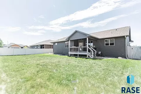 7904 W Strabane St, Sioux Falls, SD 57106 photo 27