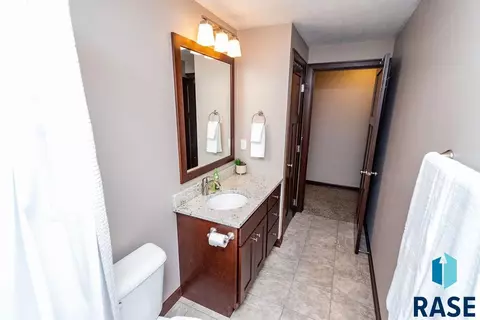 7904 W Strabane St, Sioux Falls, SD 57106 photo 20