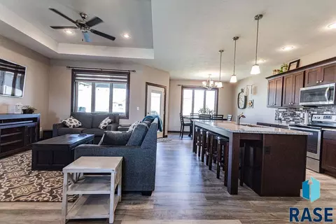 7904 W Strabane St, Sioux Falls, SD 57106 photo 6