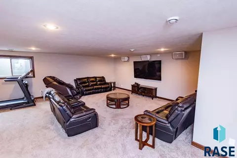 7904 W Strabane St, Sioux Falls, SD 57106 photo 18