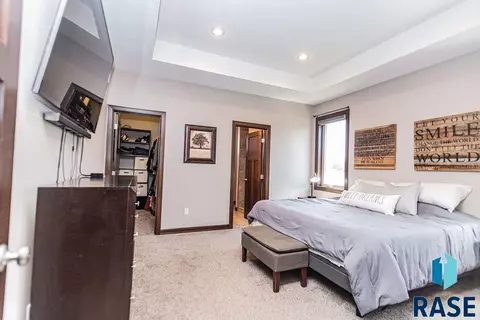 7904 W Strabane St, Sioux Falls, SD 57106 photo 12