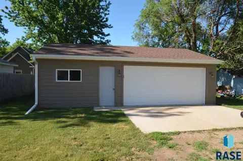 208 E 3rd St, Worthing, SD 57077 photo 16